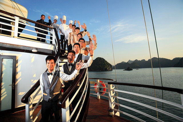 Image-Halong-Cruise-Crew.jpg